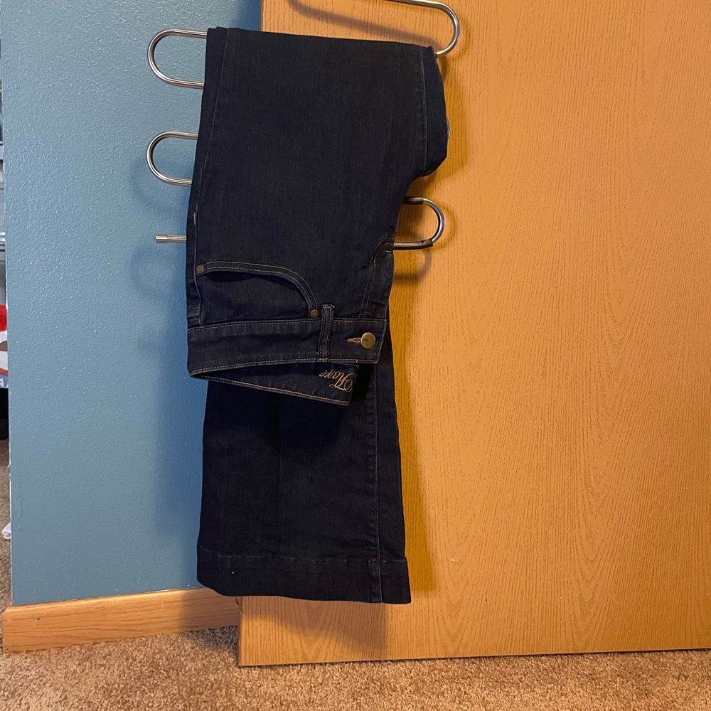 Women’s Flare Jeans